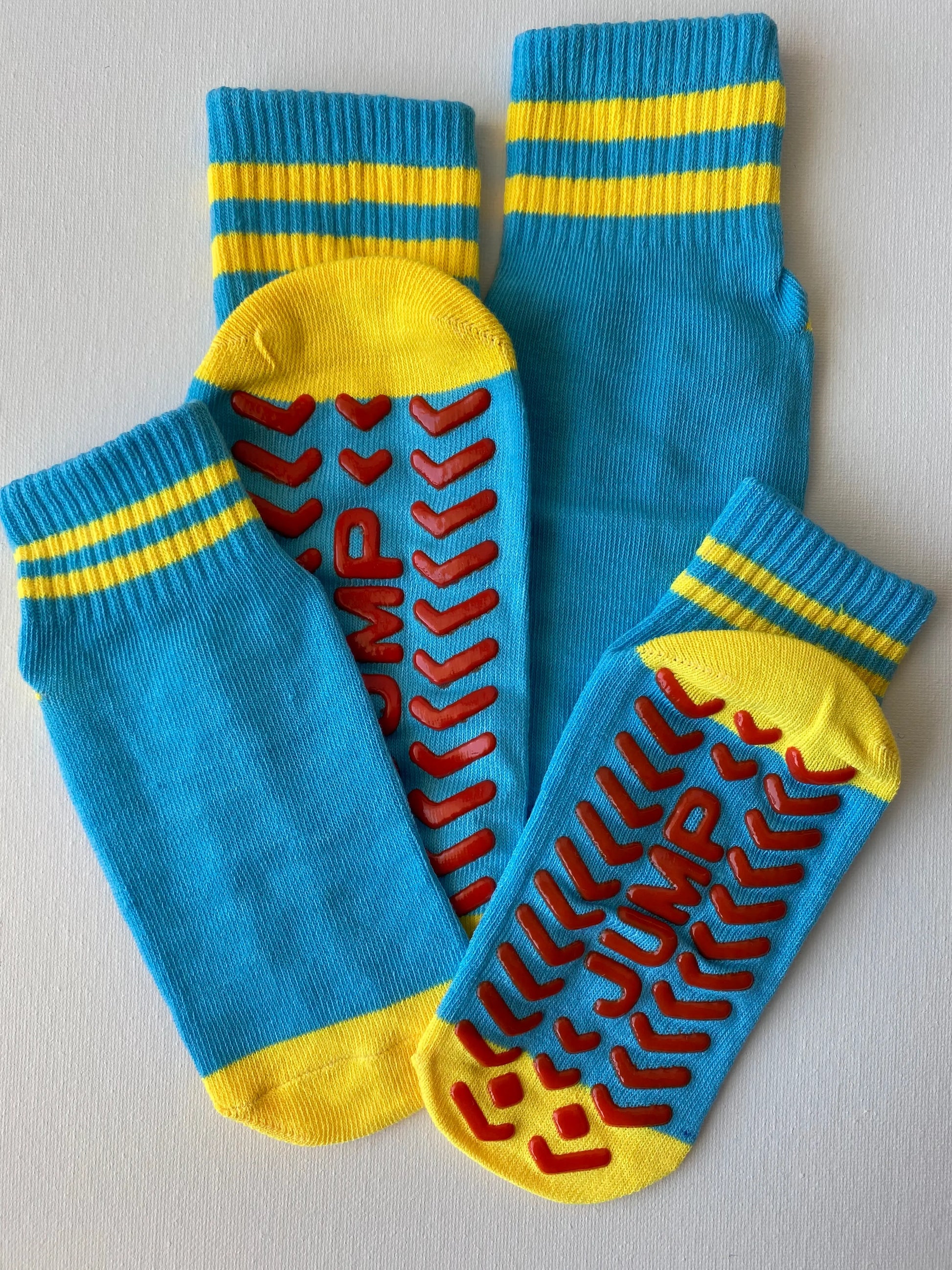 Closeup of bold jump family grip sock in blue colour entire set